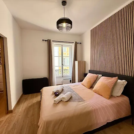 A006 Superbe Dans Le Carre D'or-cannes Cannes