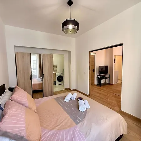 Daire A006 Superbe Dans Le Carre D'or-cannes